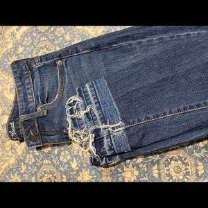 2/$10 universal thread boyfriend jeans